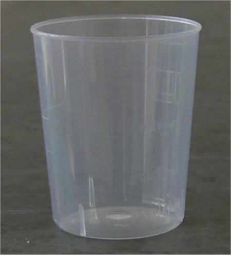 plastic medicijnbekertjes